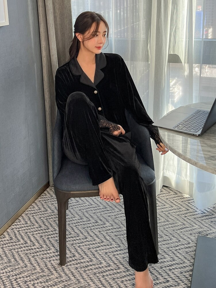 Women's Velvet Pajama Set With Lapel Neck Lace Panel Elegant Two Piece Loungewear Outfit Winter Nightwear Cozy Fashionable Clothing