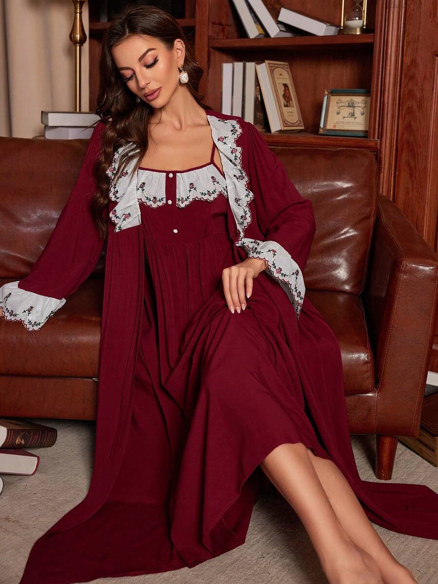 Women's Floral Embroidery Pajama Set With Flare Sleeve Top And Pants Elegant Romantic Sleepwear Outfit Vacation Holiday Nightwear