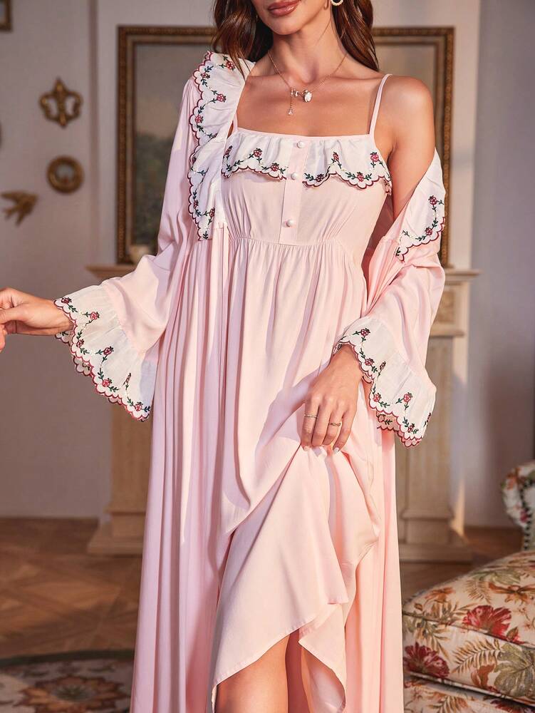 Women's Floral Embroidery Pajama Set With Flare Sleeve Top And Pants Elegant Romantic Sleepwear Outfit Vacation Holiday Nightwear