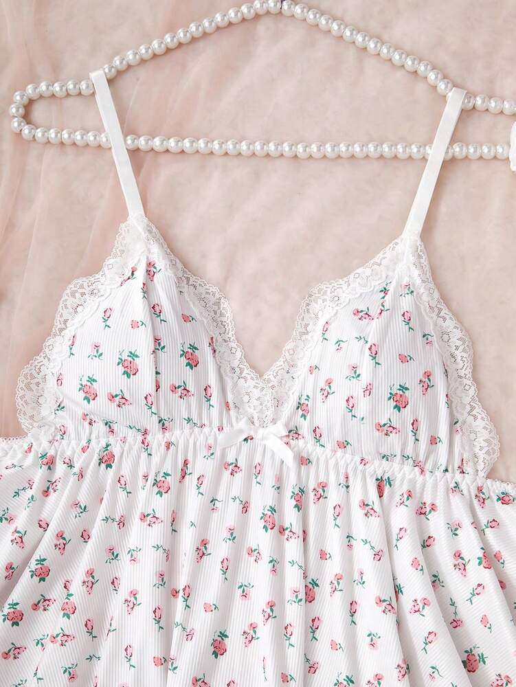 Women's Ditsy Floral Pajama Set Lace Trim Camisole And Shorts Deep V Neck Ruffle Hem Romantic Sleepwear Holiday Vacation Nightwear