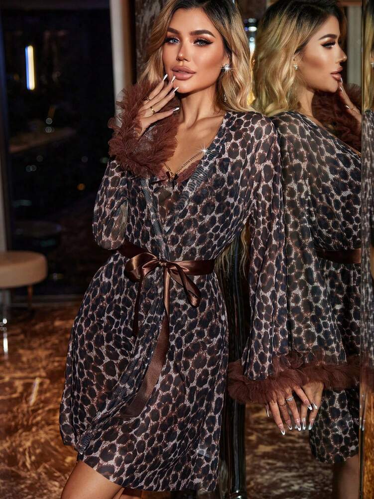 Women's 3pcs Pajama Set Leopard Print Camisole With Chain Decor Shorts And Long Sleeve Satin Robe Sexy Sleepwear Vacation Loungewear